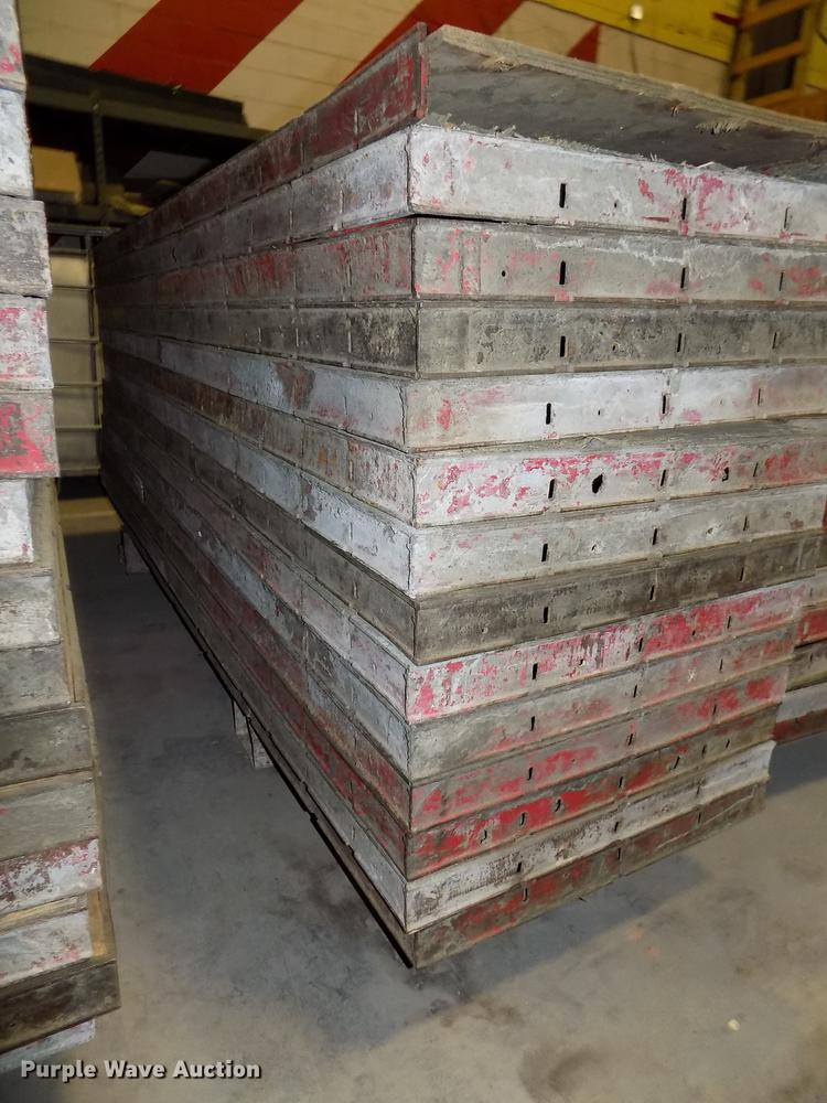 image for item DZ9526 (72) Symon concrete forms