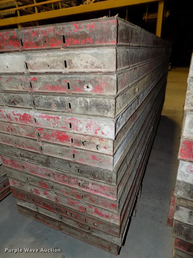 image for item DZ9526 (72) Symon concrete forms