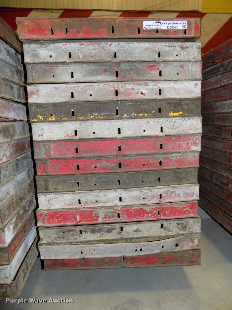 image for item DZ9526 (72) Symon concrete forms