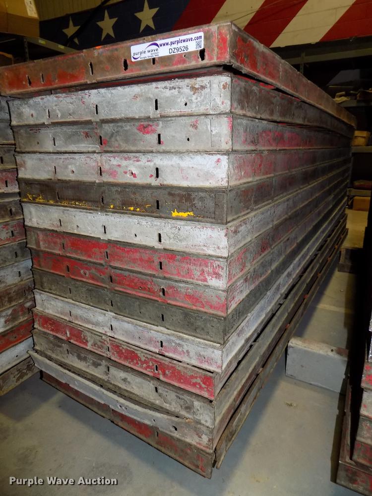 image for item DZ9526 (72) Symon concrete forms