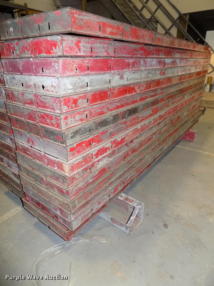 image for item DZ9528 (58) Symon concrete forms