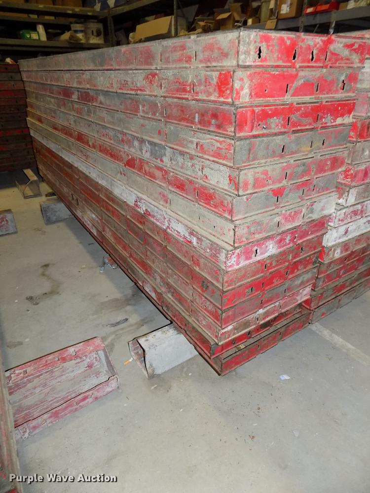 image for item DZ9528 (58) Symon concrete forms