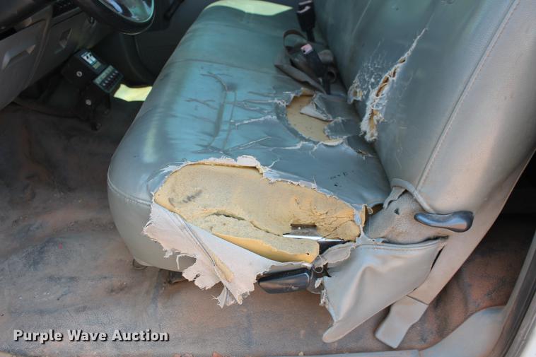 image for item DZ9972 2005 Ford F550 Super Duty XL service truck