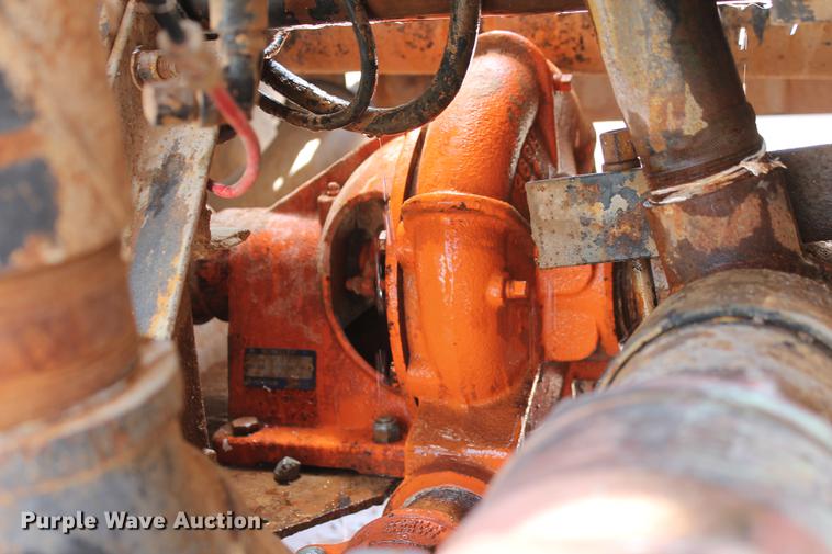 image for item DZ9998 1991 Peterbilt 378 water truck