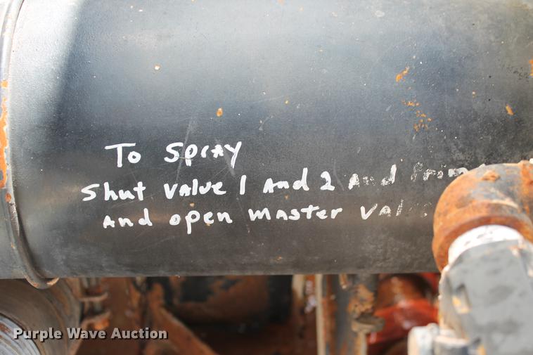 image for item DZ9998 1991 Peterbilt 378 water truck