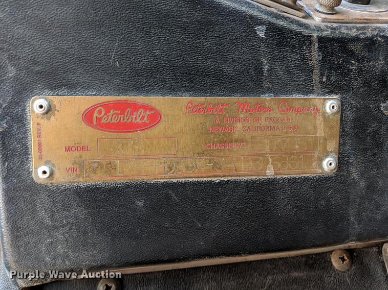 image for item DZ9998 1991 Peterbilt 378 water truck