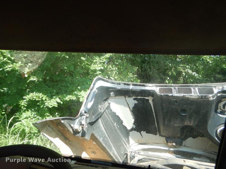 image for item EK9576 2000 Freightliner Century Class dump truck