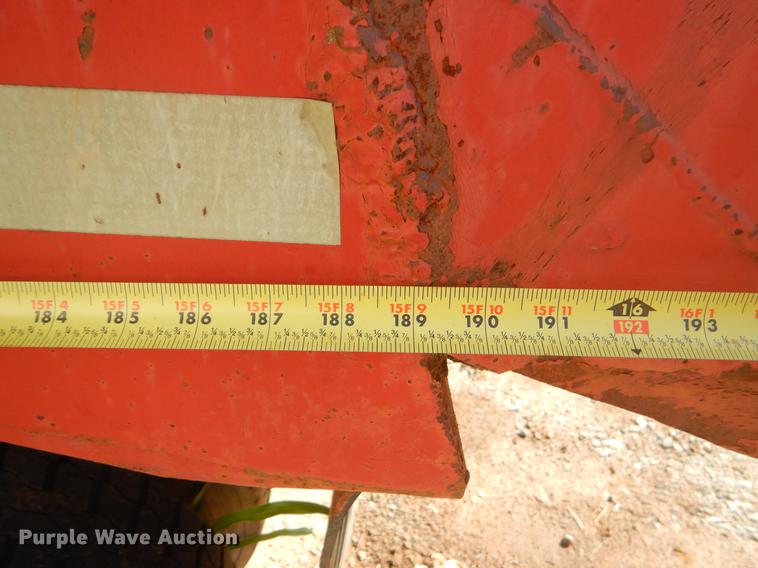 image for item EK9576 2000 Freightliner Century Class dump truck