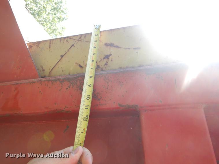 image for item EK9576 2000 Freightliner Century Class dump truck