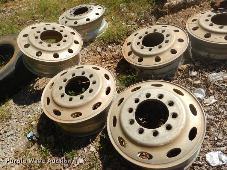 image for item EK9577 Truck parts