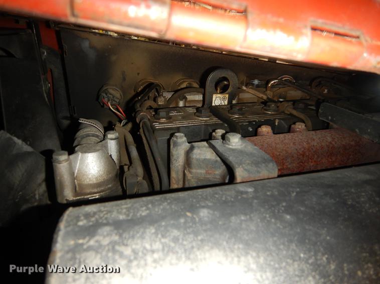 image for item EM9604 2000 Ditch Witch 410SX cable plow