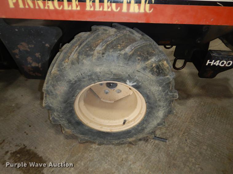 image for item EM9604 2000 Ditch Witch 410SX cable plow