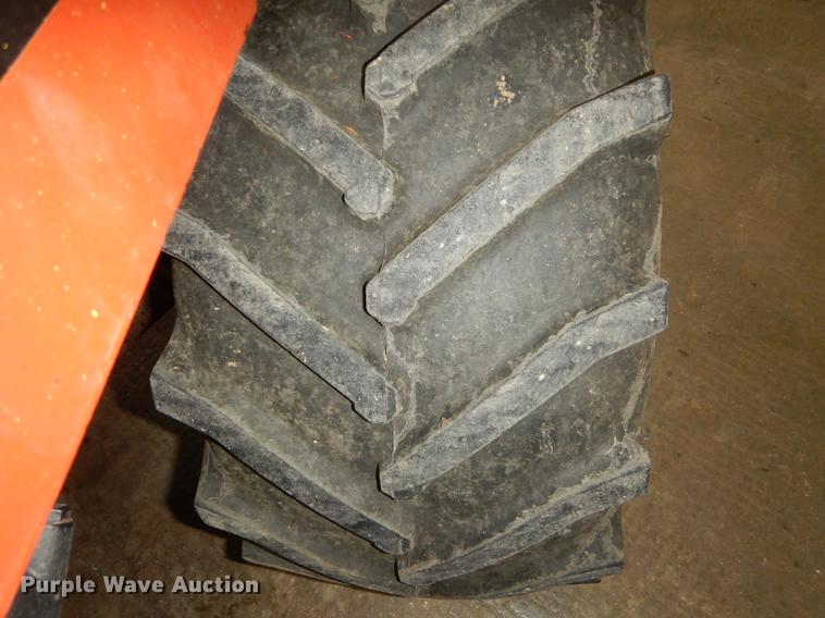 image for item EM9604 2000 Ditch Witch 410SX cable plow