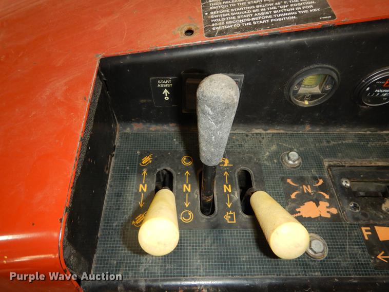 image for item EM9604 2000 Ditch Witch 410SX cable plow