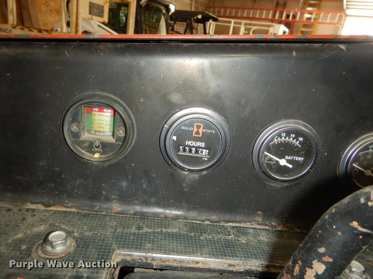 image for item EM9604 2000 Ditch Witch 410SX cable plow