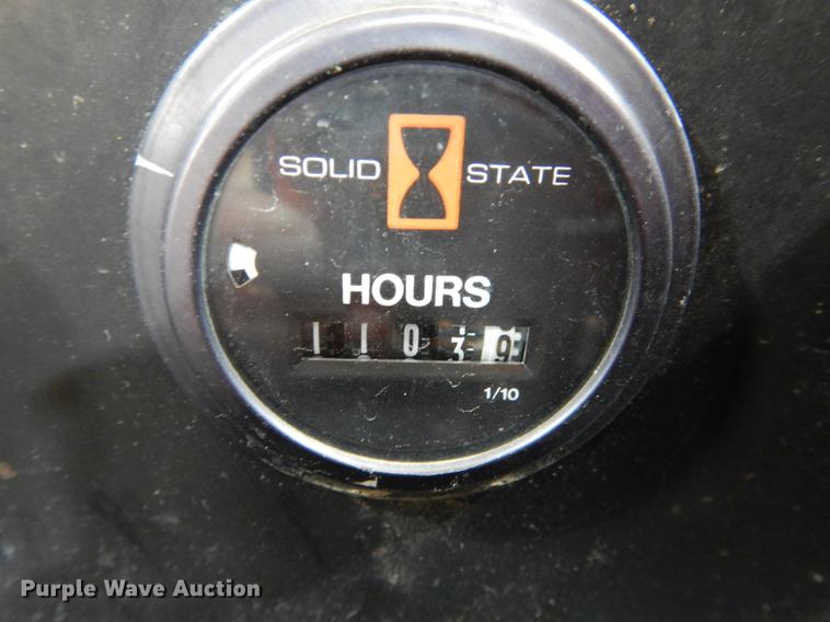 image for item EM9604 2000 Ditch Witch 410SX cable plow