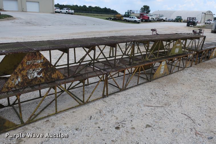 image for item EO9322 Gomaco Spanit work bridge