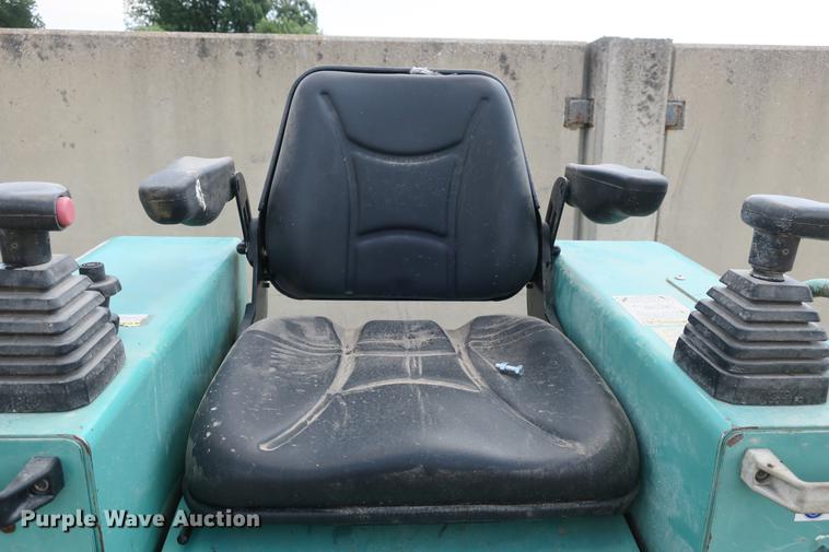 image for item EO9334 Whiteman HTX concrete trowel