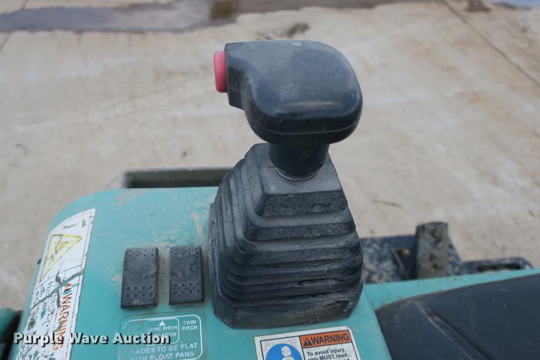 image for item EO9334 Whiteman HTX concrete trowel