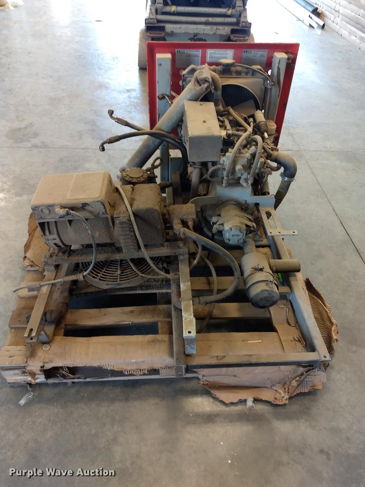 image for item ER9044 Kubota DF750-E-Skyjack dual fuel engine