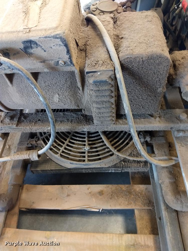 image for item ER9044 Kubota DF750-E-Skyjack dual fuel engine