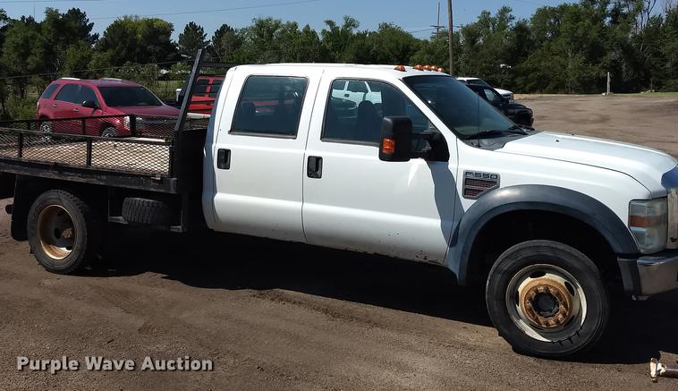 image for item ER9048 2008 Ford F550 Super Duty Crew Cab flatbed truck