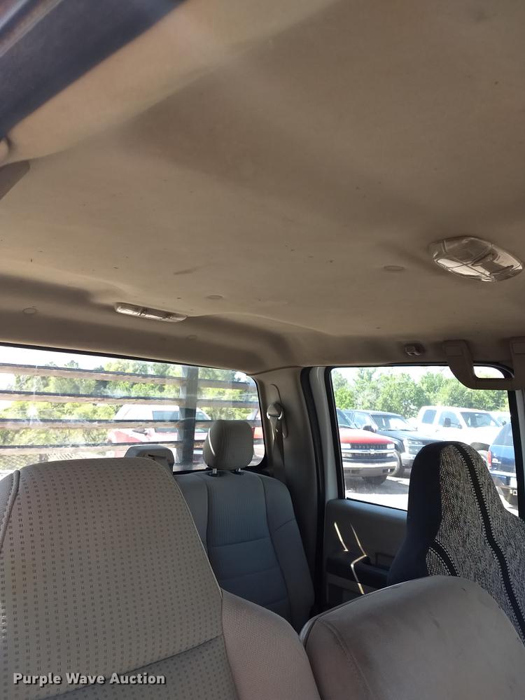 image for item ER9048 2008 Ford F550 Super Duty Crew Cab flatbed truck