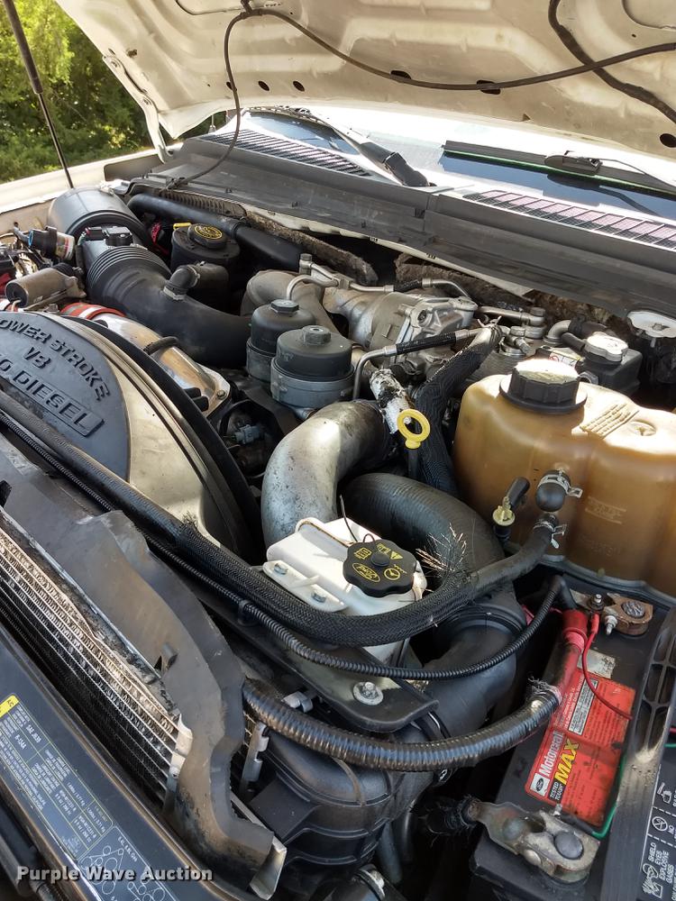 image for item ER9048 2008 Ford F550 Super Duty Crew Cab flatbed truck