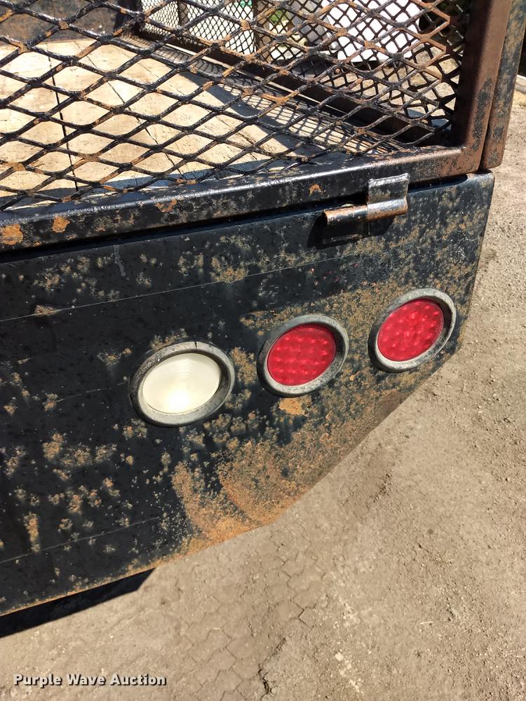 image for item ER9048 2008 Ford F550 Super Duty Crew Cab flatbed truck