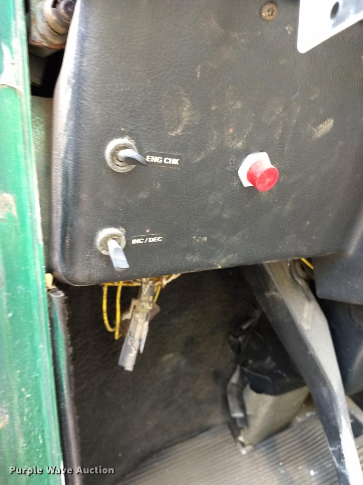 image for item ER9049 1994 Freightliner FLD120 crane truck