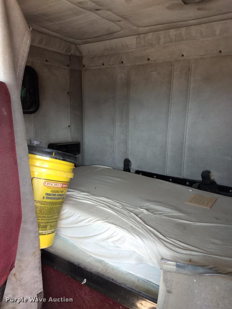 image for item ER9049 1994 Freightliner FLD120 crane truck