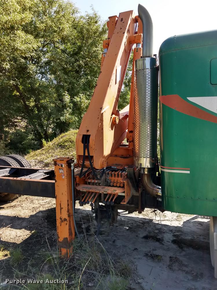 image for item ER9049 1994 Freightliner FLD120 crane truck