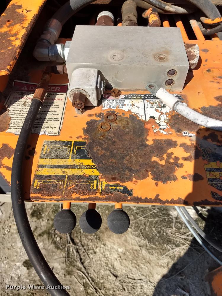 image for item ER9049 1994 Freightliner FLD120 crane truck