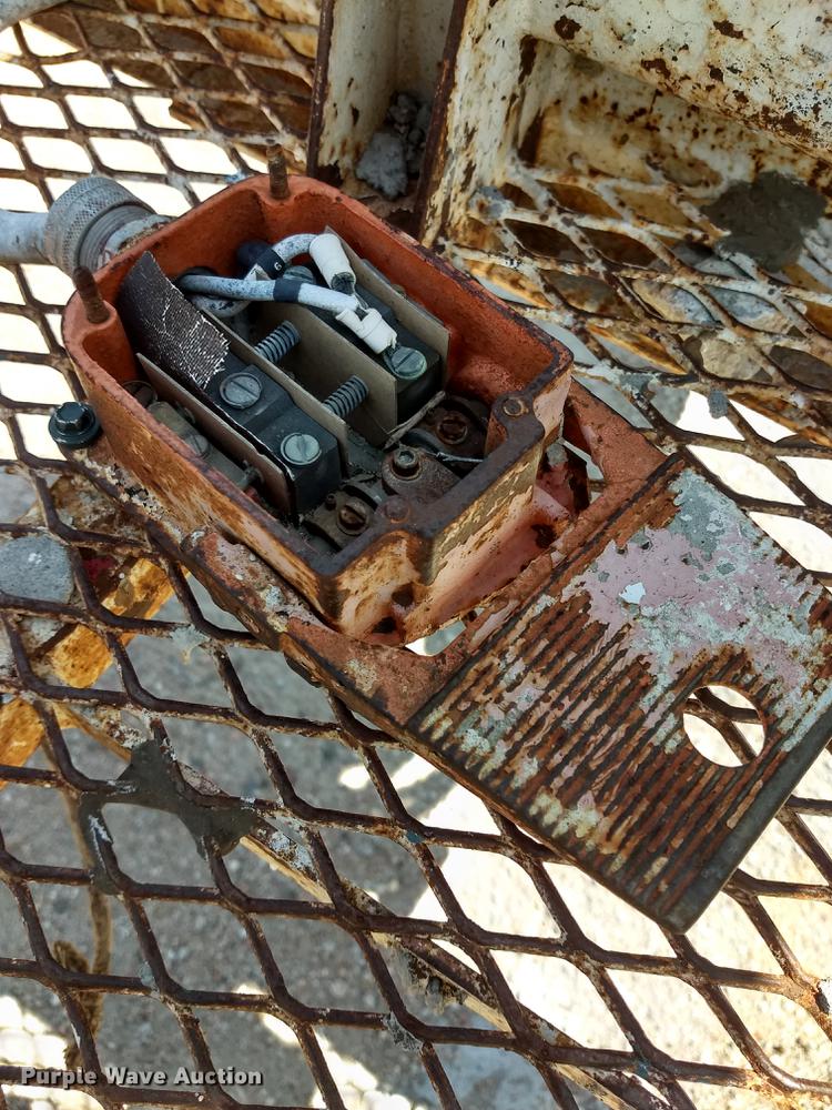 image for item ER9050 Snorkelift A42 boom lift