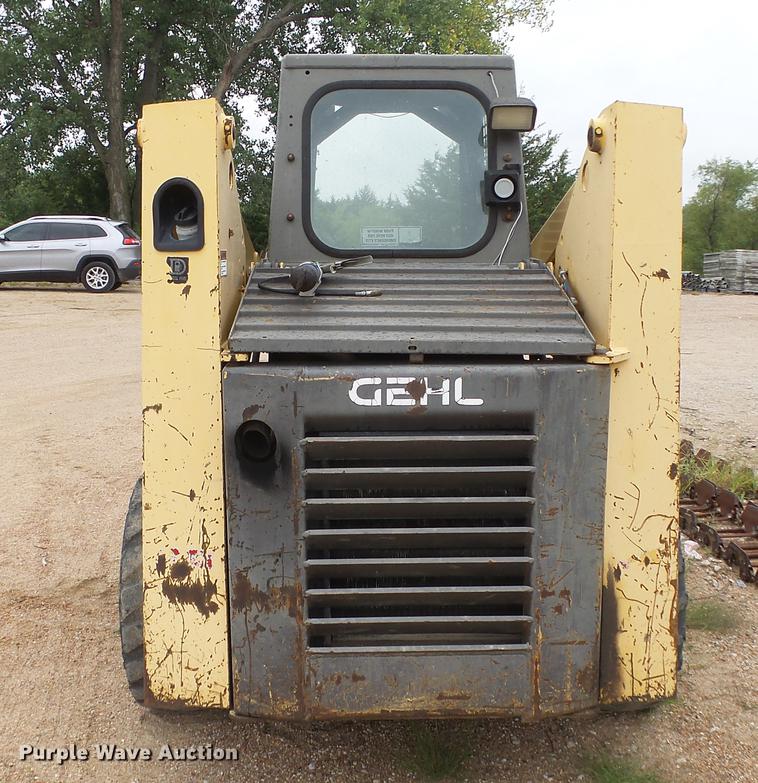 image for item ES9277 Gehl 5625 skid steer