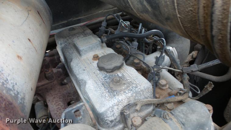 image for item ES9277 Gehl 5625 skid steer