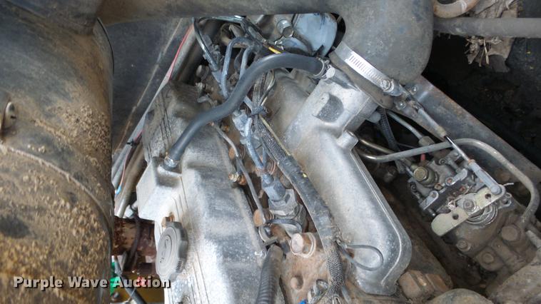 image for item ES9277 Gehl 5625 skid steer