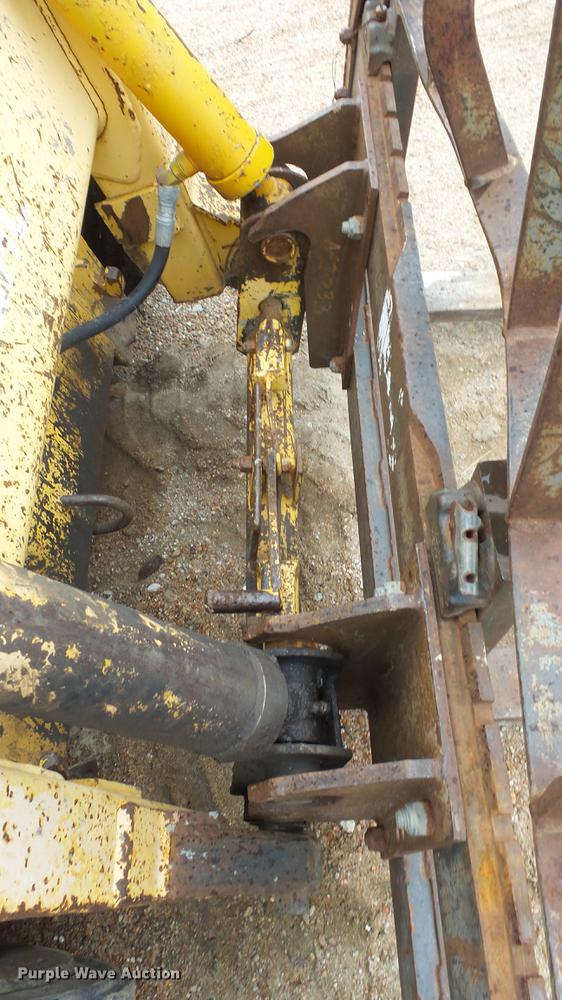 image for item ES9277 Gehl 5625 skid steer