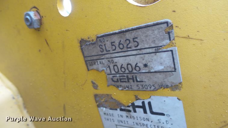 image for item ES9277 Gehl 5625 skid steer