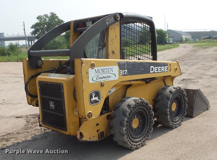 image for item EV9216 2008 John Deere 317 skid steer