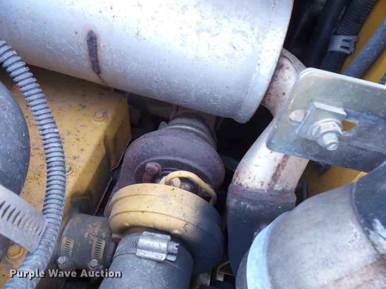 image for item EV9216 2008 John Deere 317 skid steer