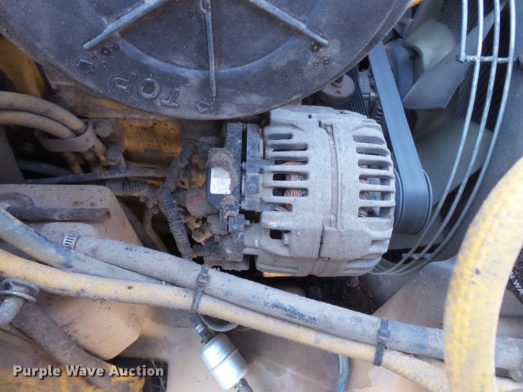 image for item EV9216 2008 John Deere 317 skid steer