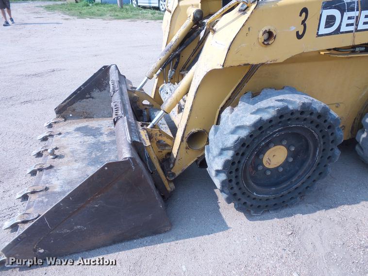 image for item EV9216 2008 John Deere 317 skid steer