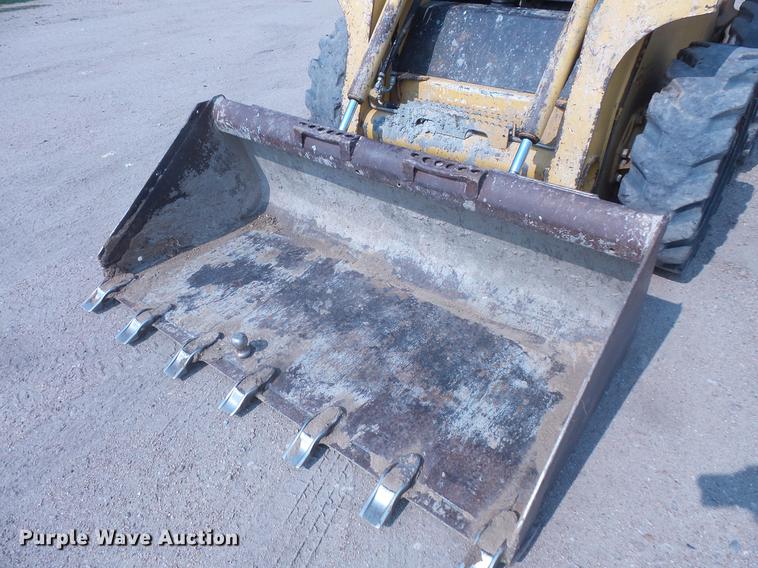 image for item EV9216 2008 John Deere 317 skid steer