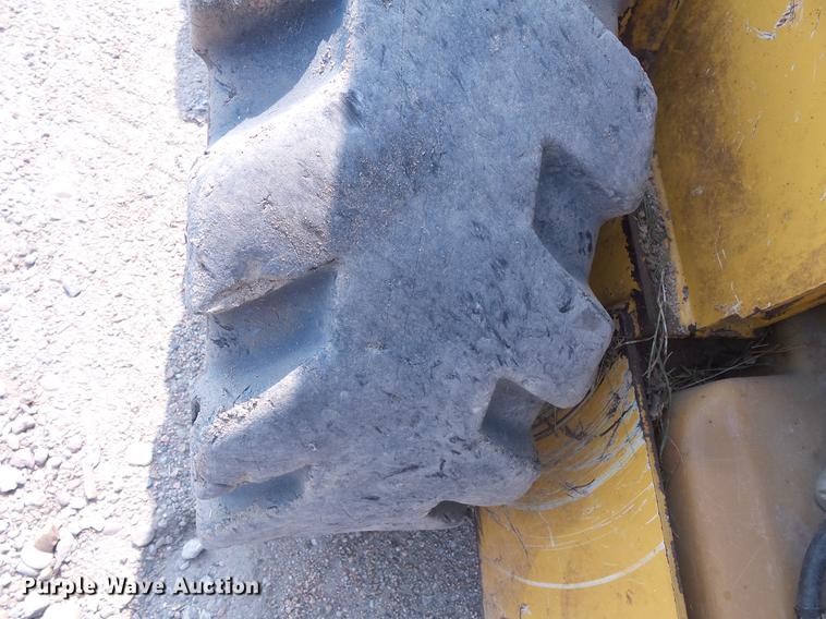 image for item EV9216 2008 John Deere 317 skid steer