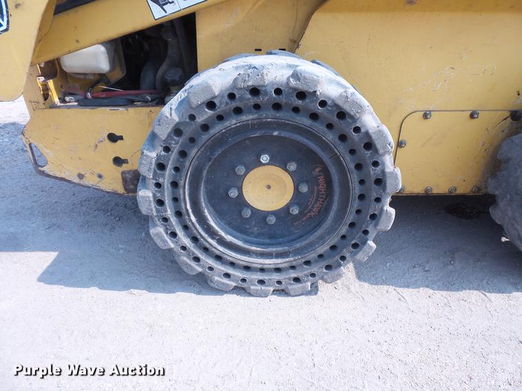 image for item EV9216 2008 John Deere 317 skid steer
