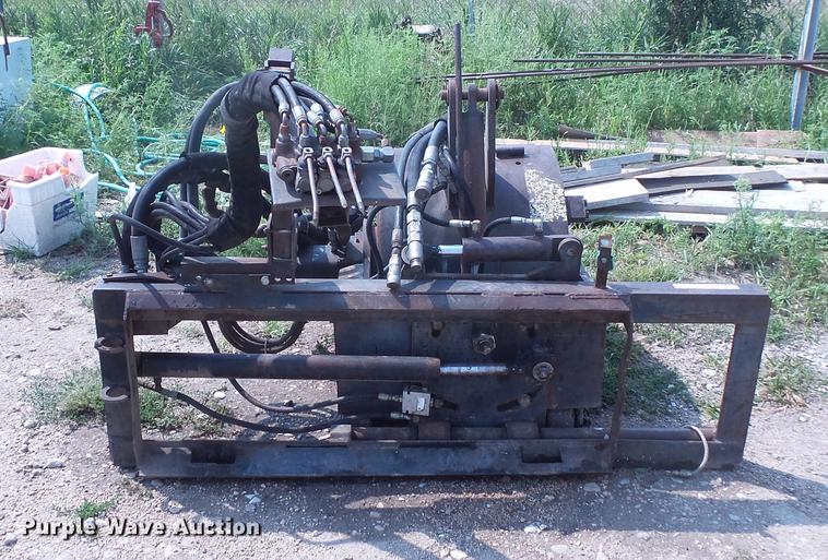 image for item EV9219 2001 Coneqtec Universal AP450 cold planer