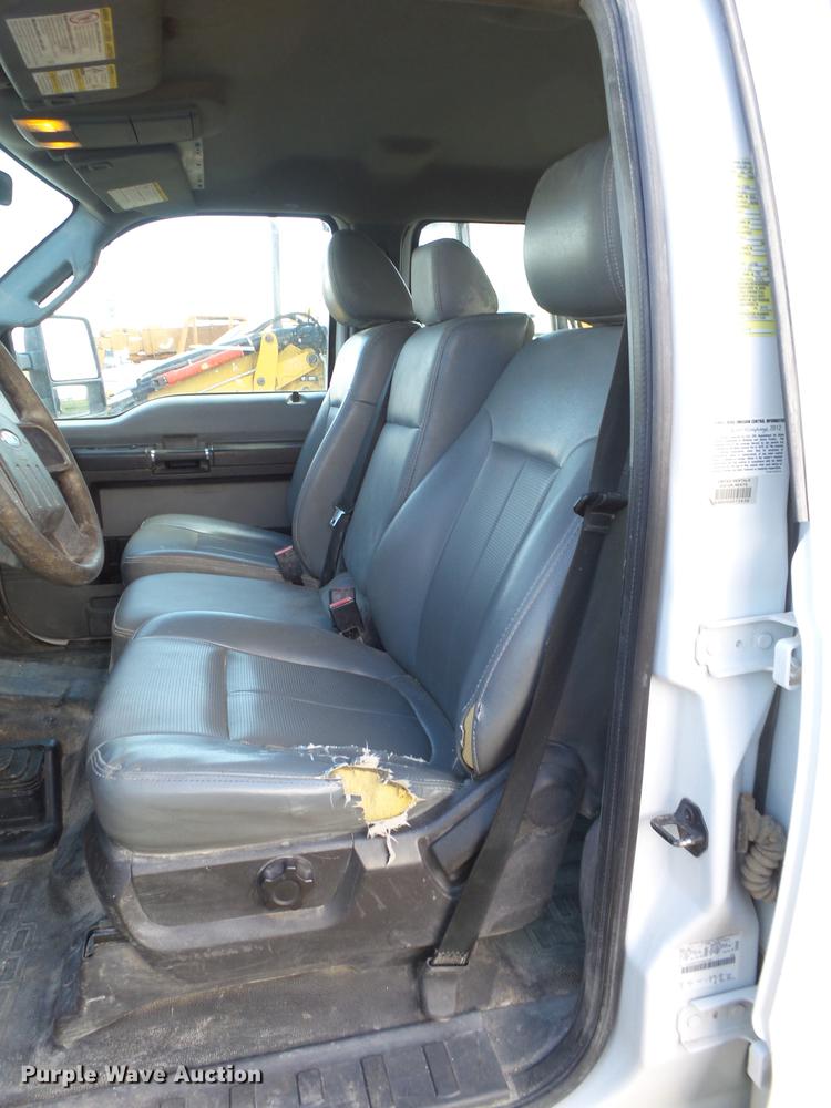 image for item FB9500 2012 Ford F550 Super Duty Crew Cab flatbed truck