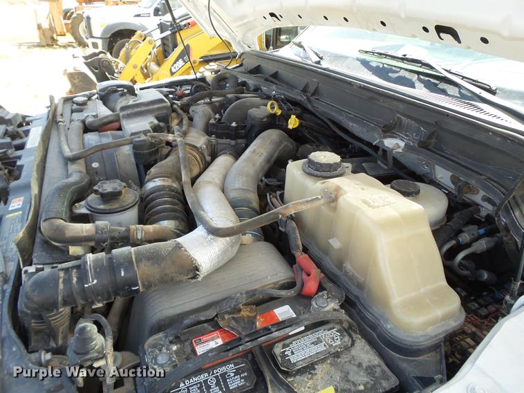 image for item FB9500 2012 Ford F550 Super Duty Crew Cab flatbed truck