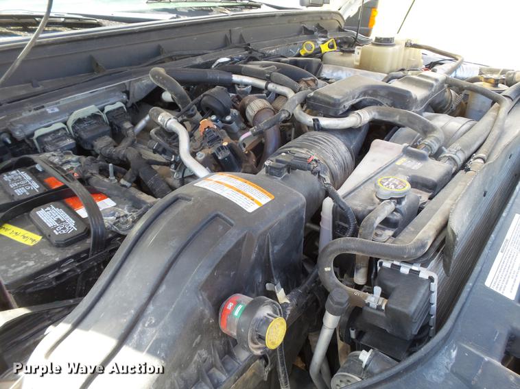 image for item FB9500 2012 Ford F550 Super Duty Crew Cab flatbed truck